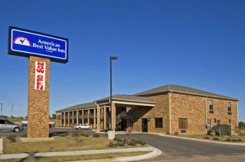 Americas Best Value Inn Byhalia Exterior photo
